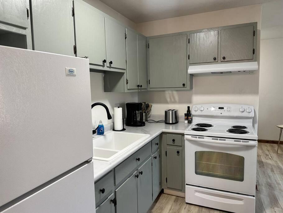 Capital Suite On 6Th Street - King Bed / Downtown! Springfield Eksteriør billede