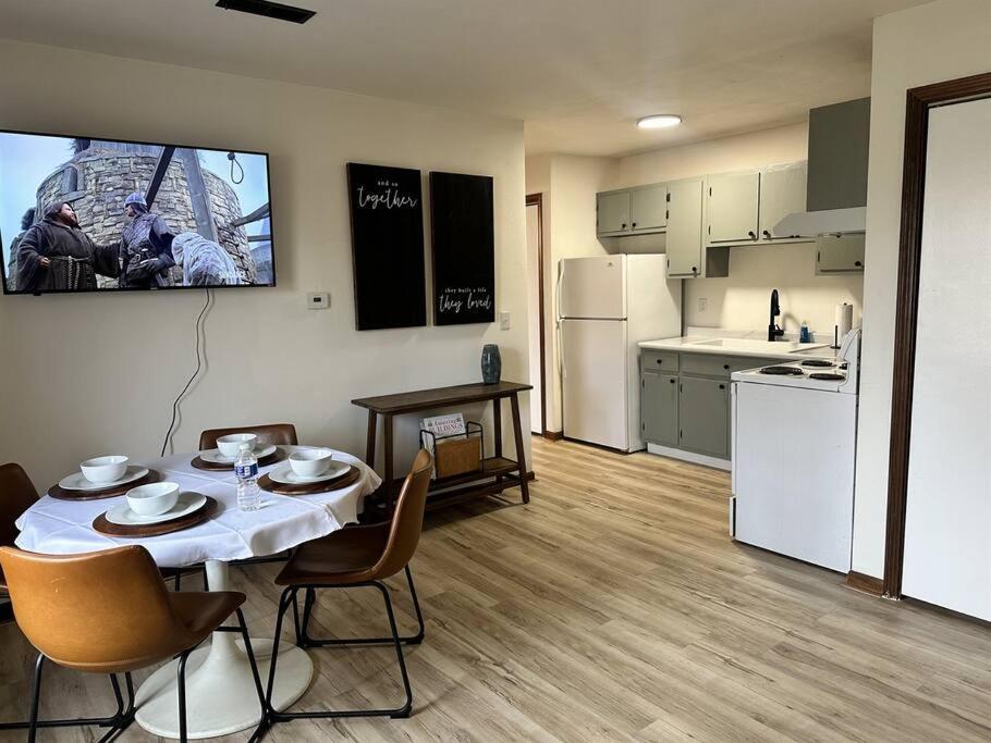 Capital Suite On 6Th Street - King Bed / Downtown! Springfield Eksteriør billede