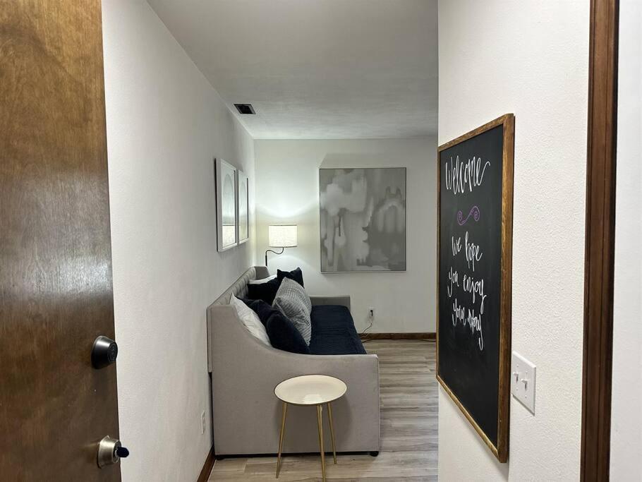 Capital Suite On 6Th Street - King Bed / Downtown! Springfield Eksteriør billede